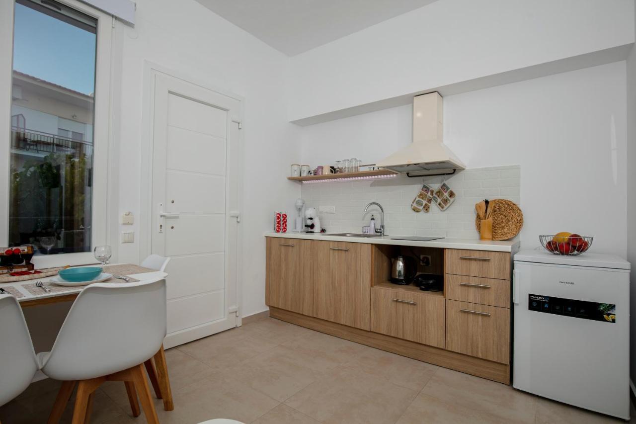 Rilassunte Luxury Apartments Potos Exterior photo